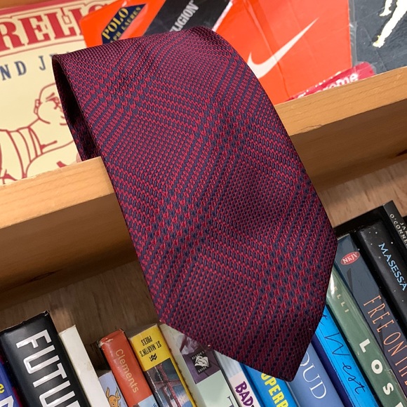 GIACOMO DE SENESE Milano-men’s red/blue design hand made silk tie - Picture 2 of 9